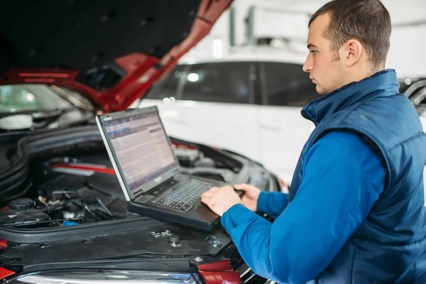 Diagnostic auto simplifié : guide étape par étape avec lexia 3