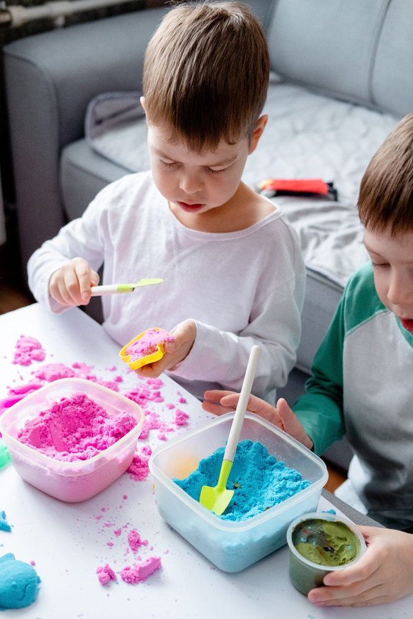 Utiliser le sable magique hydrophobe pour ses activités